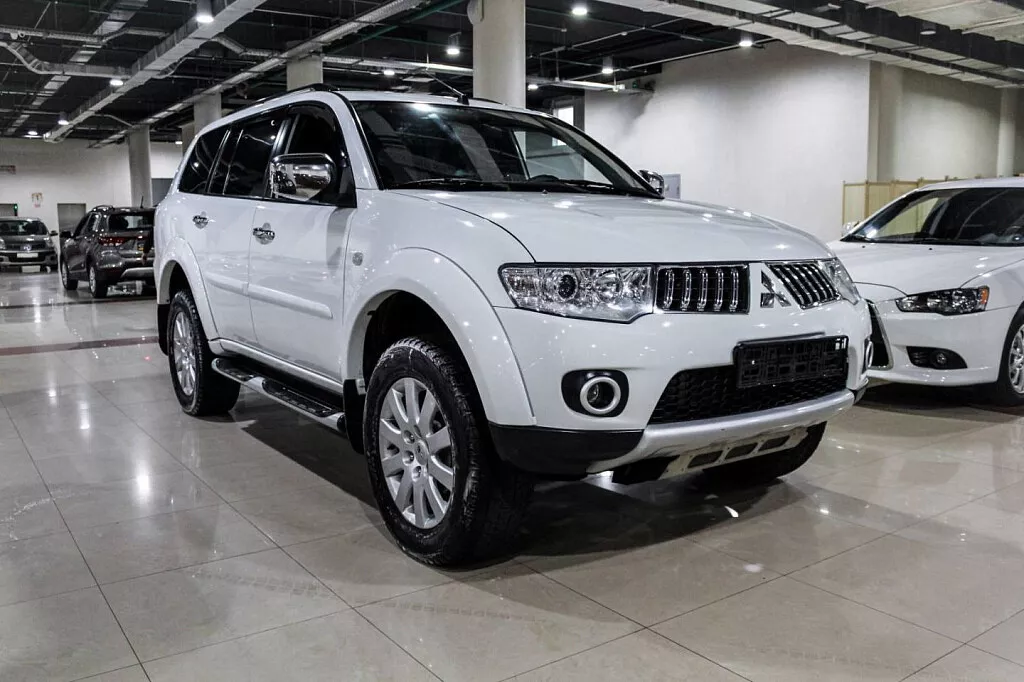 Купить Pajero Sport с пробегом