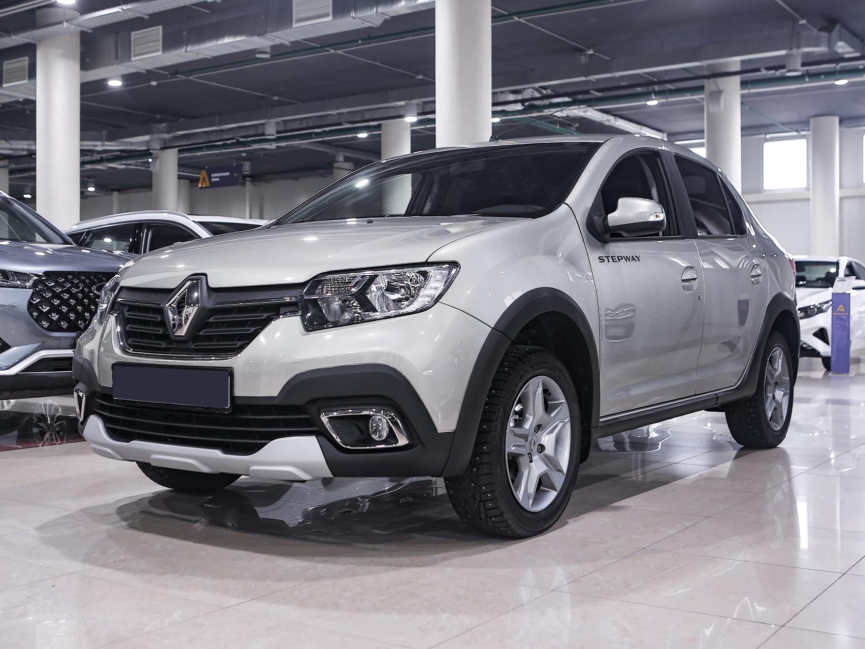 Купить Logan с пробегом