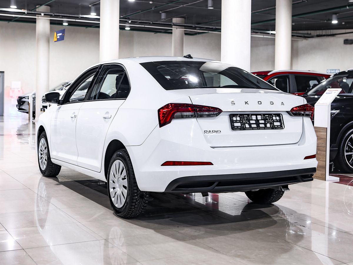 Купить Rapid с пробегом